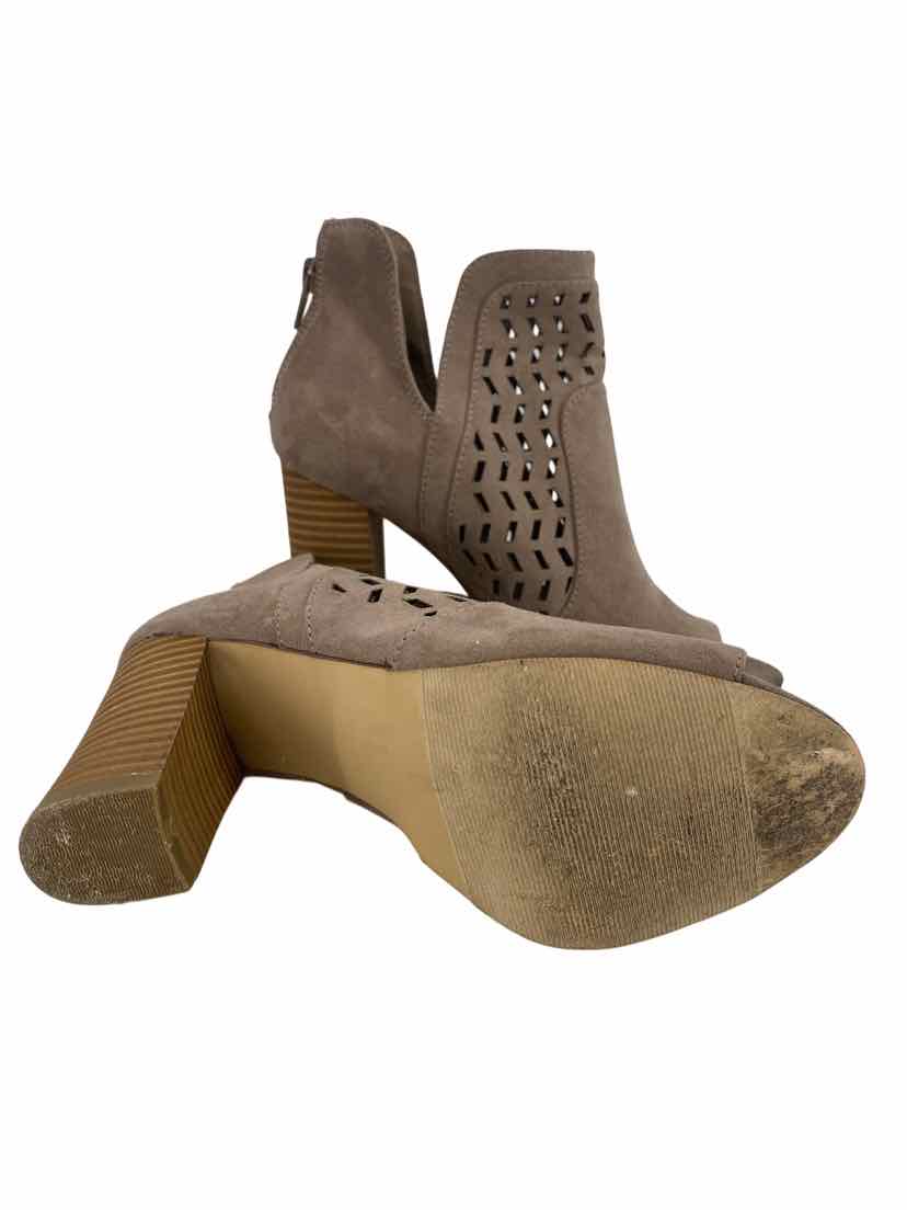 Madden Girl Ladies Size 6 Shoes