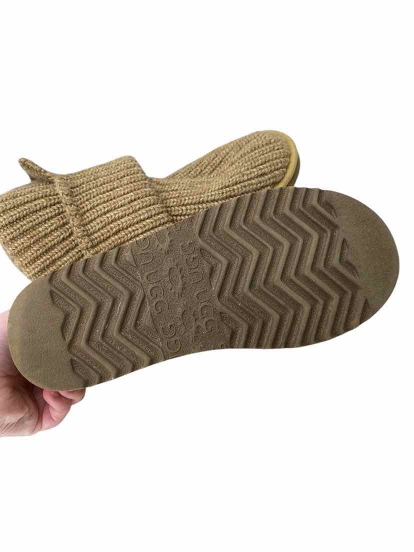 Ugg Ladies Size 7 Boots
