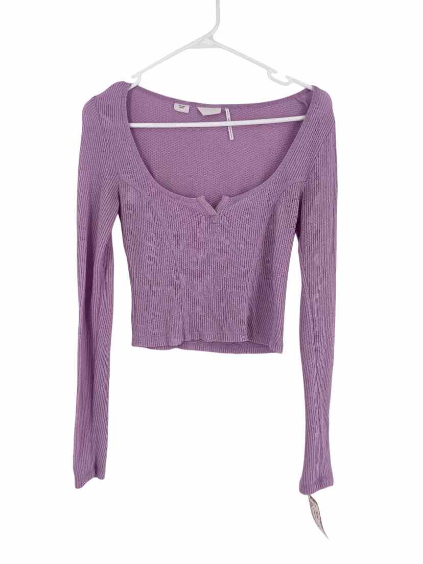 Out From Under Ladies Size Small Shirt