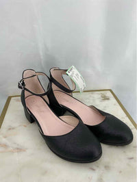 Cat & Jack Kids Size 4 Shoes