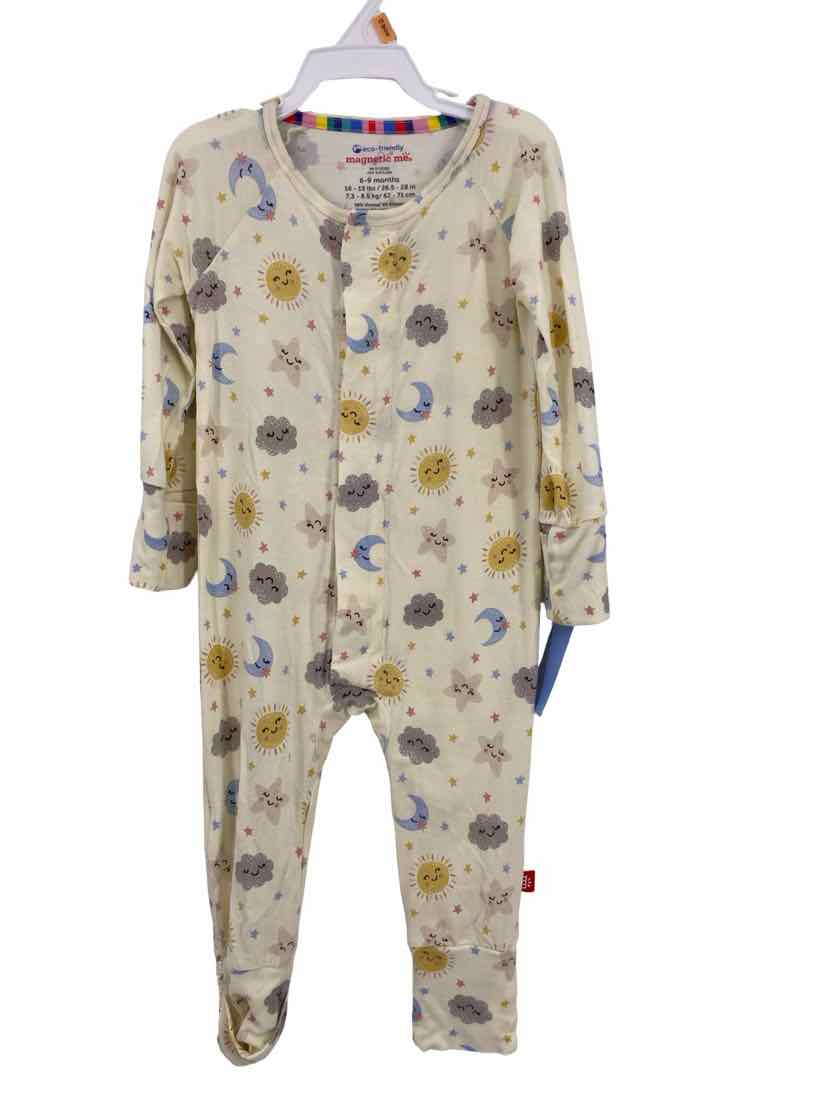 magnetic me Size 6-9m Onesie