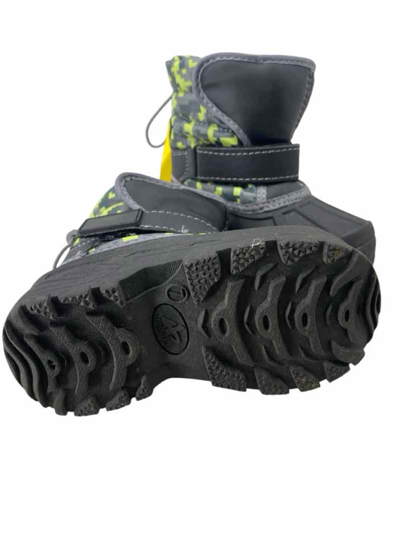 Athletech Kids Size 7 Boots