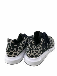 Adidas Ladies Size 8 Like New Shoes
