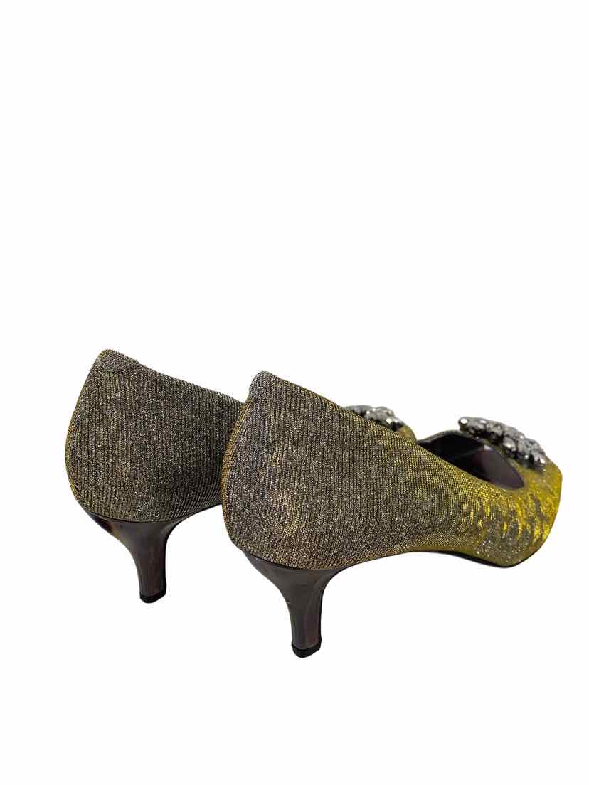 Karen Scott Ladies Size 10 Shoes