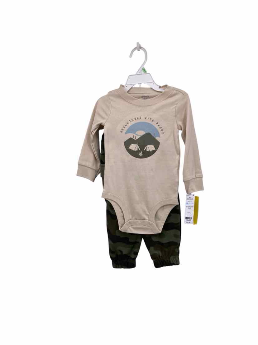 Carter's Kids Size 18m NEW 2 pc