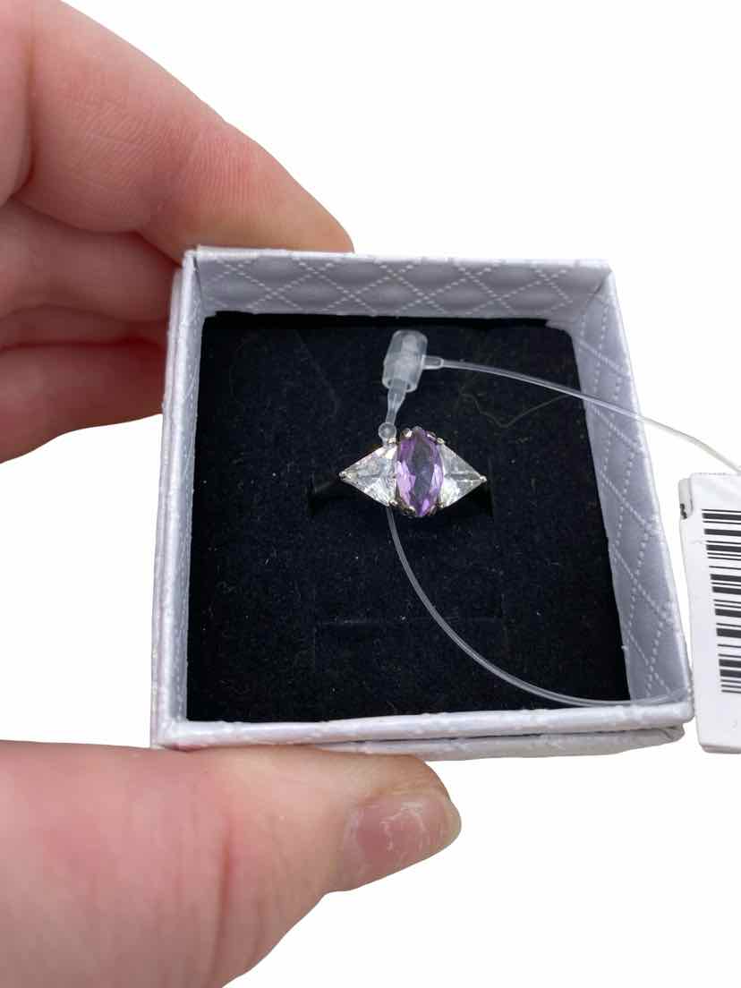 Sterling Ladies Size 8 Ring