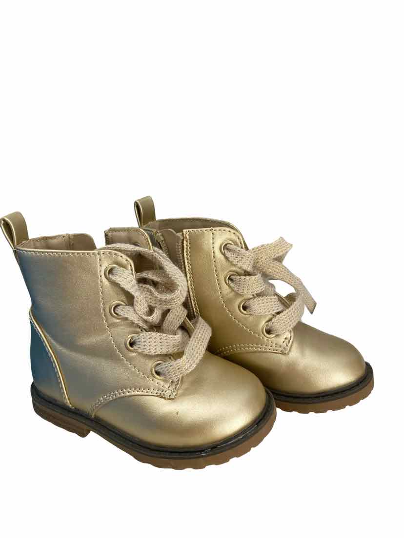Cat & Jack Kids Size 6 Boots