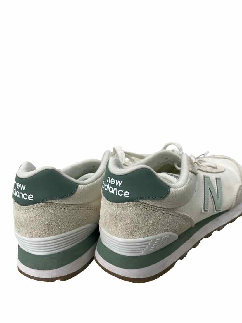 New Balance Ladies Size 9 Shoes