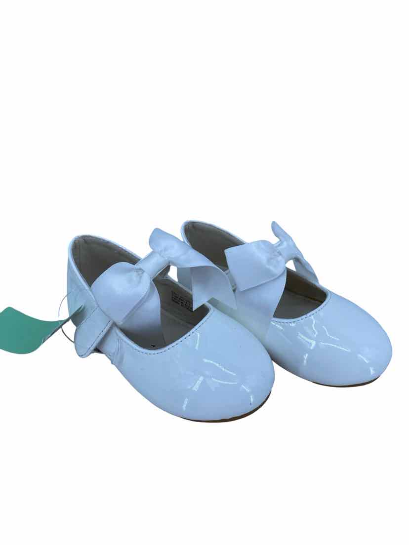 Felix & Flora Kids Size 6 Shoes