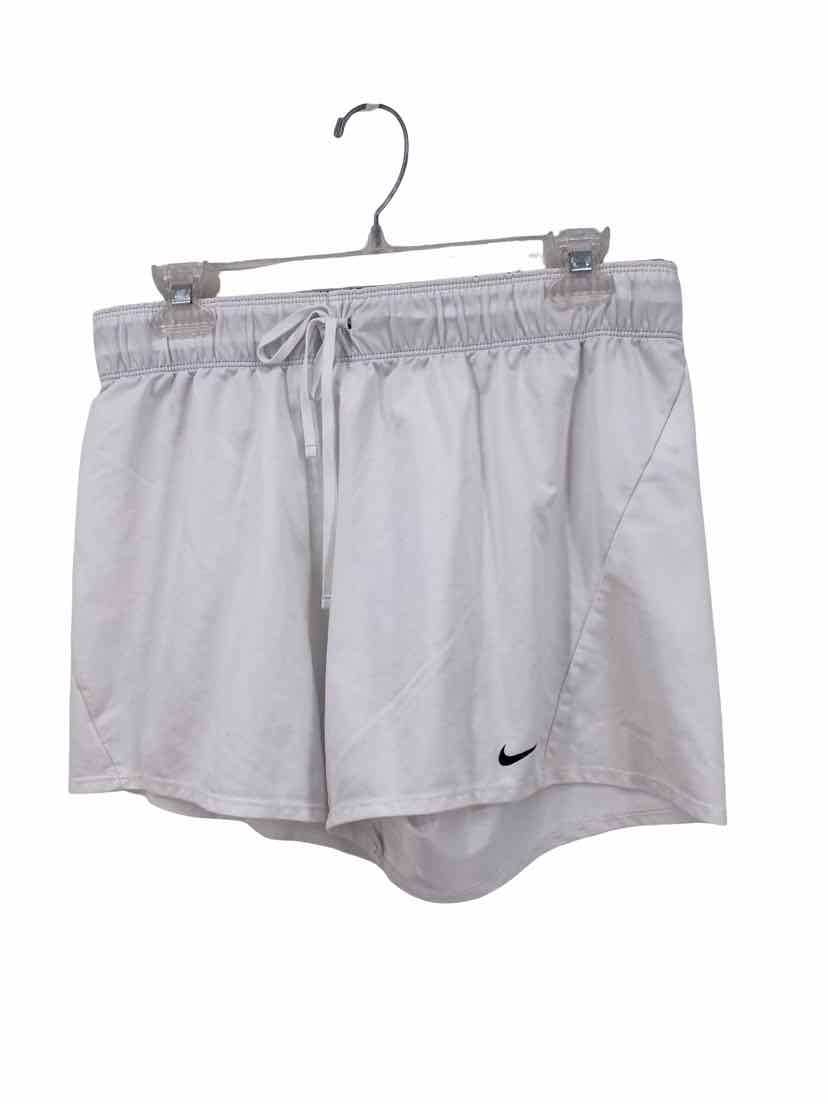 Nike Ladies Size M Shorts