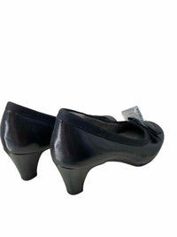 Aerosole Ladies Size 6 Shoes