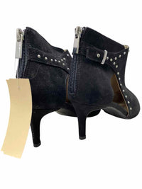 Jaclyn Smith Ladies Size 7 Shoes
