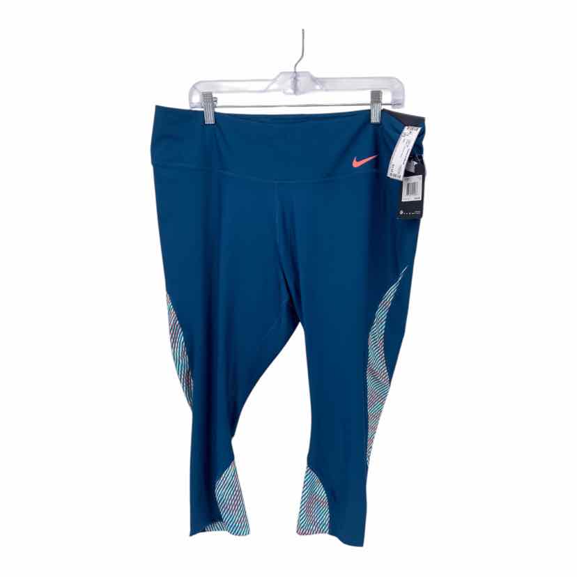Nike Ladies Size 2X NEW Leggings