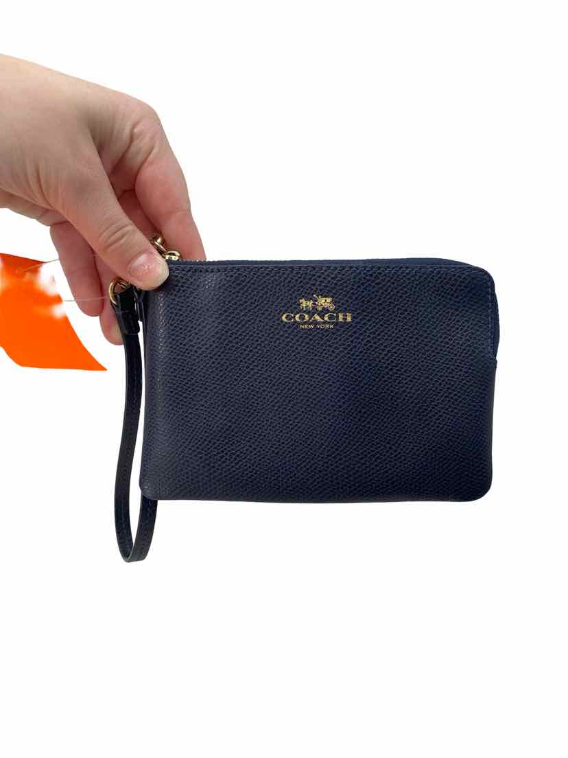 Coach Ladies 8/10 Wristlet