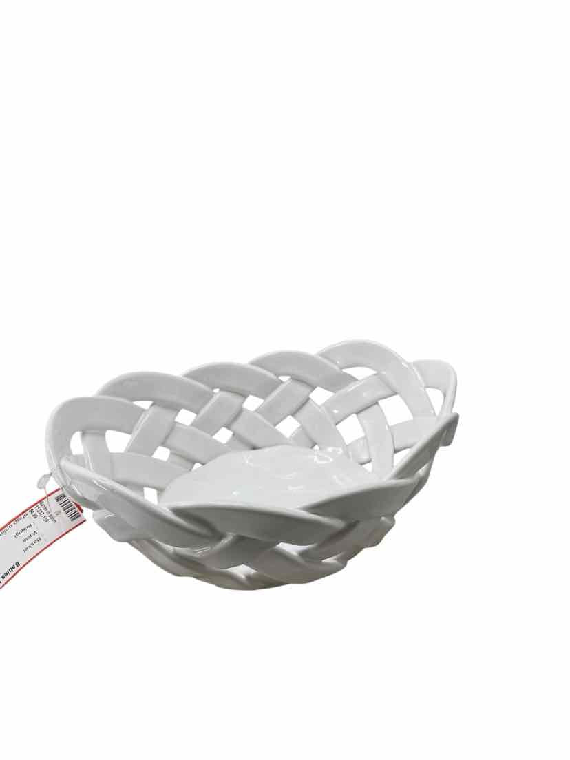 Primigi White Basket