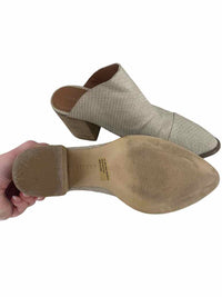 Report Ladies Size 9 Shoes