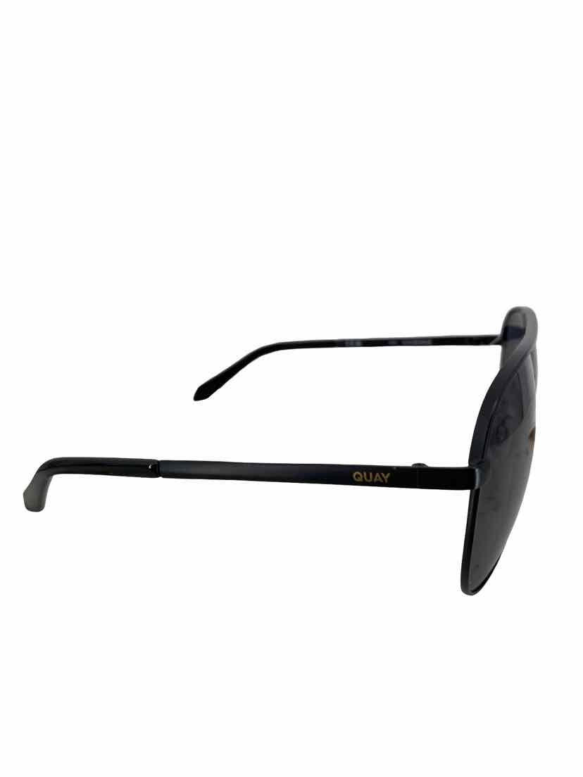 Quay Vivienne Sunglasses