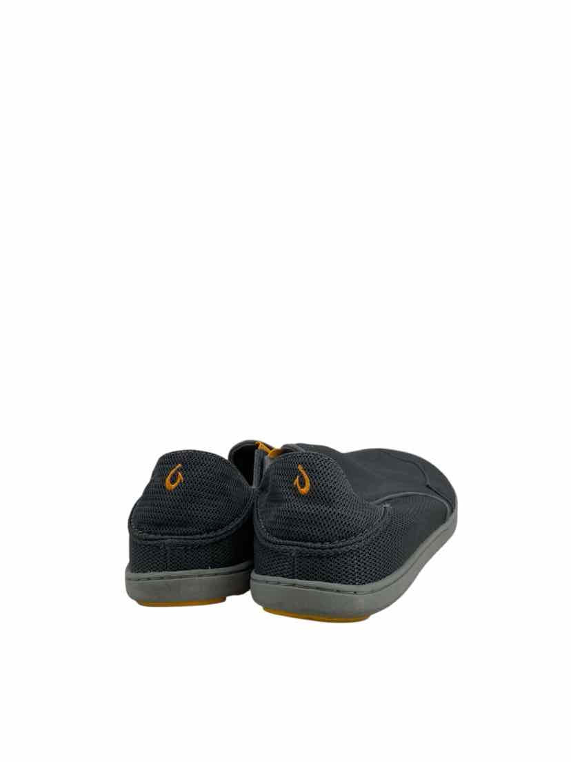 OluKai Men's Size 9.5 Shoes