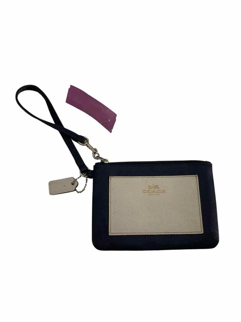 Coach Ladies 8/10 Wristlet