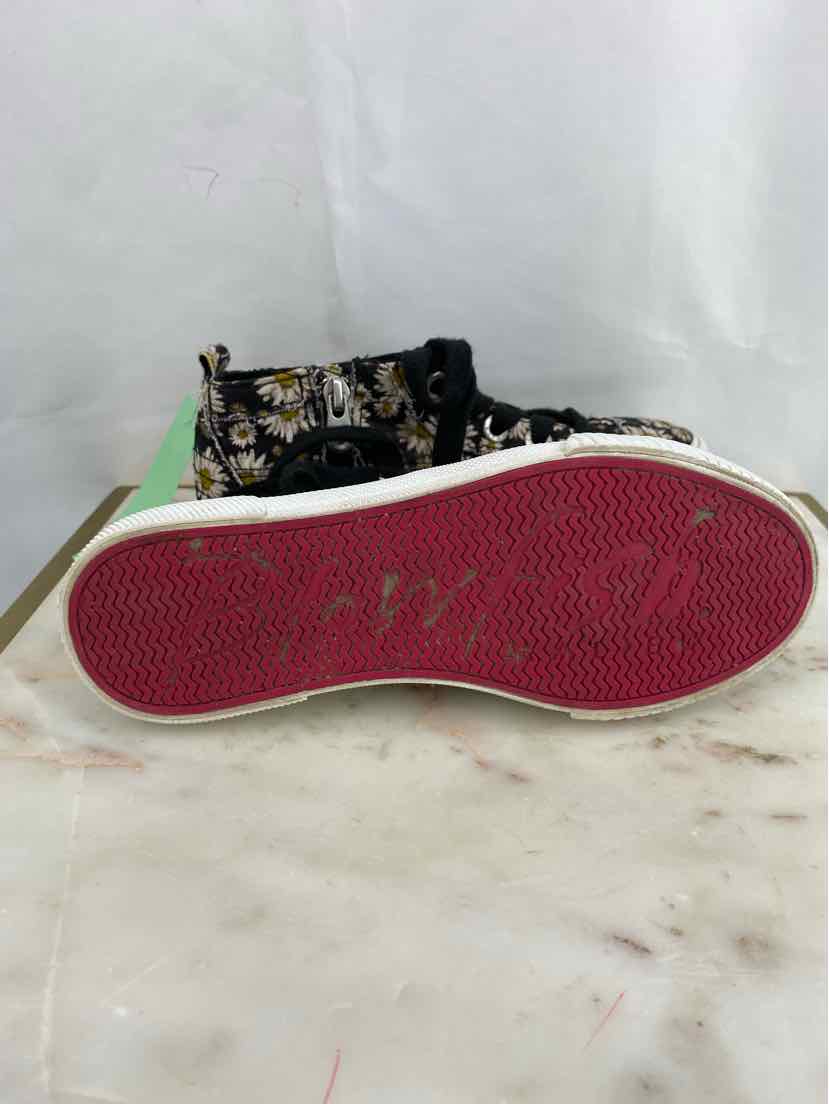 Blowfish Kids Size 1 Shoes