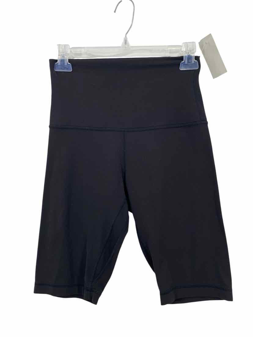 Lululemon Ladies Size 6 Shorts