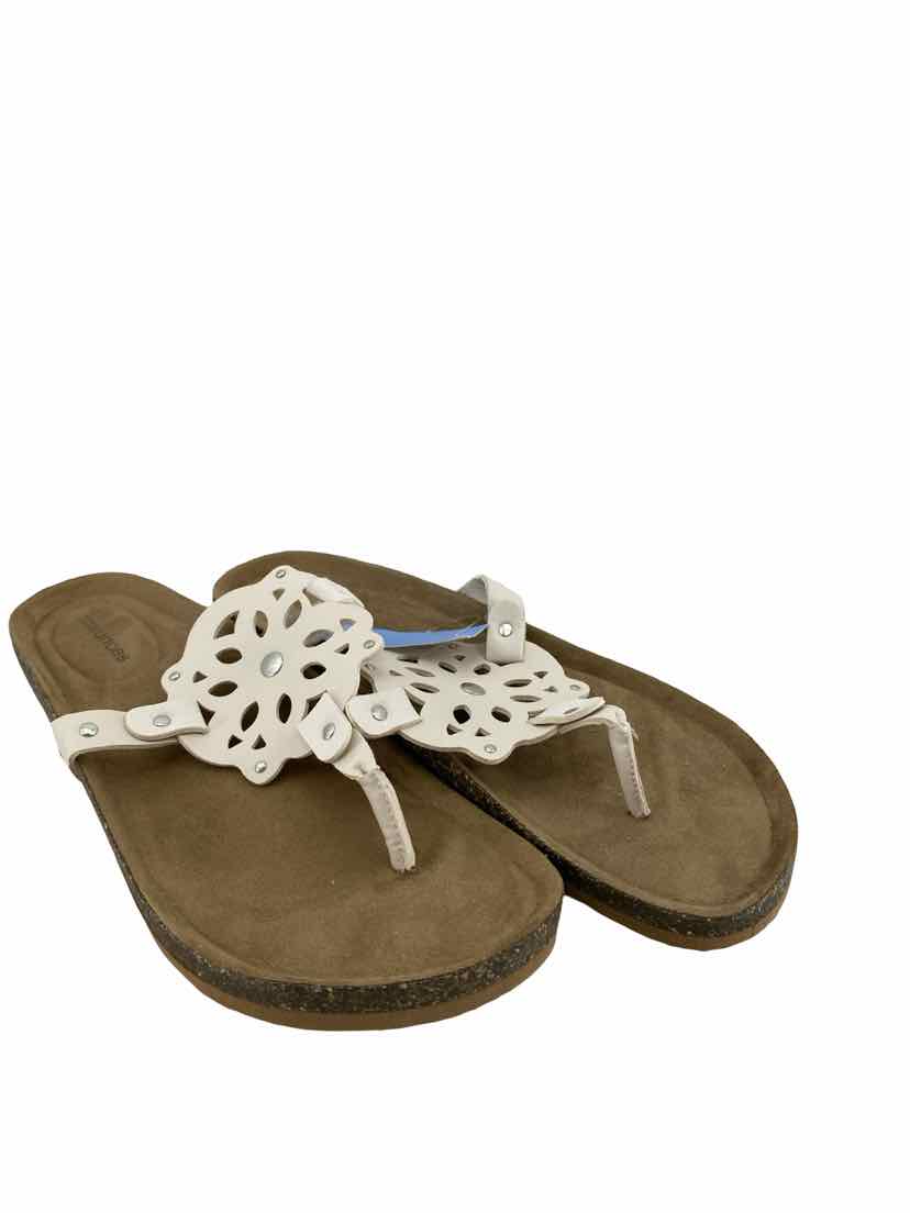 Maurices Ladies Size 10 Sandals
