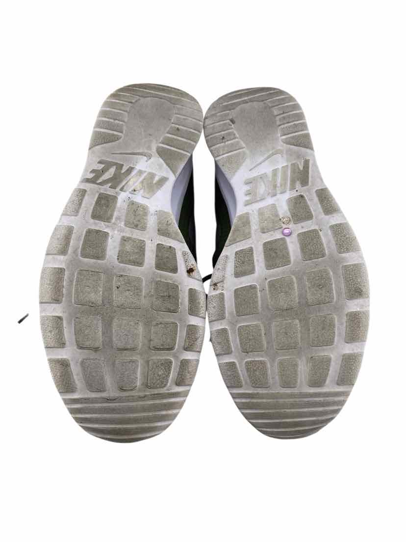 Nike Ladies Size 9.5 Shoes
