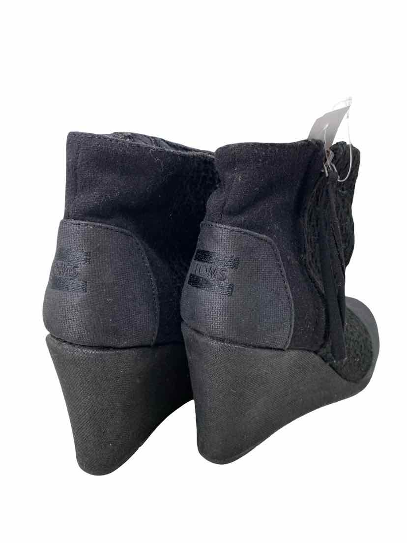 Toms Ladies Size 7W Boots