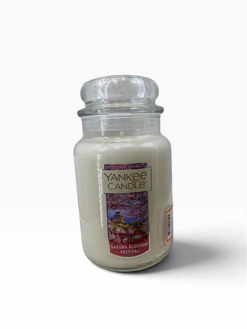 Yankee Candle White Sakura Blossom Festival Candle