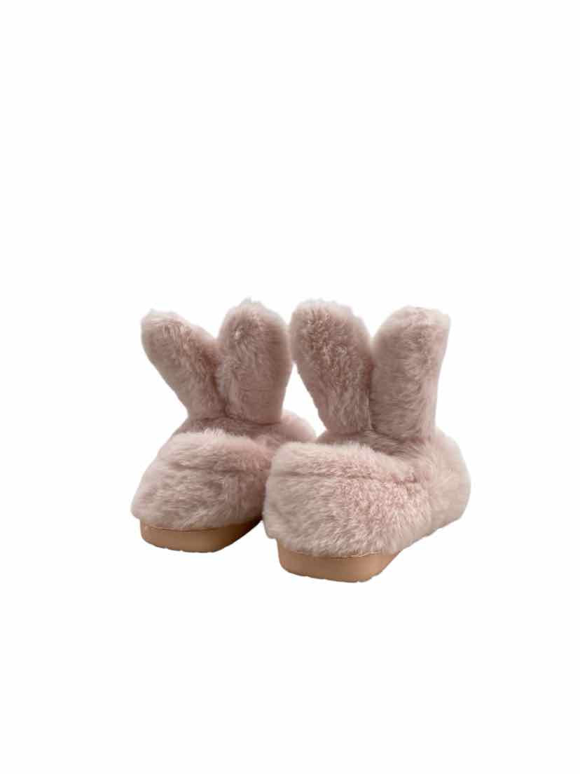No Brand Kids Size 5 Slippers