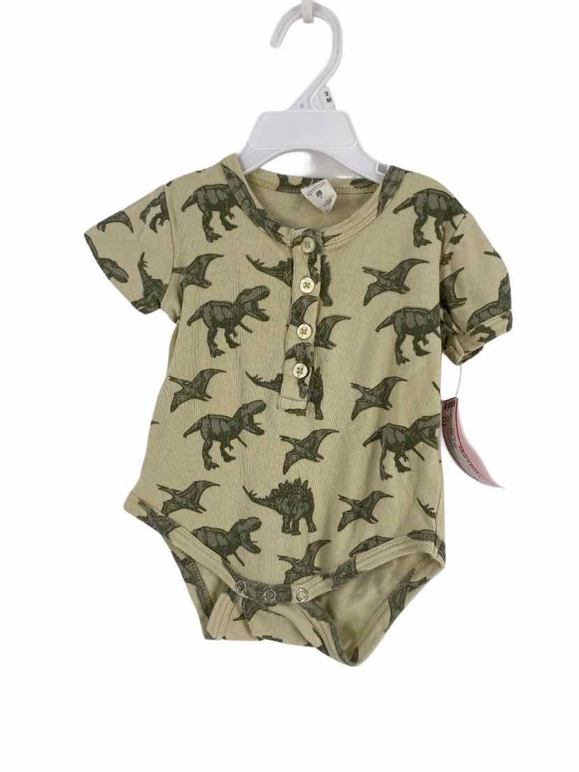 Kate Quinn Kids Size 6-12m Onesie