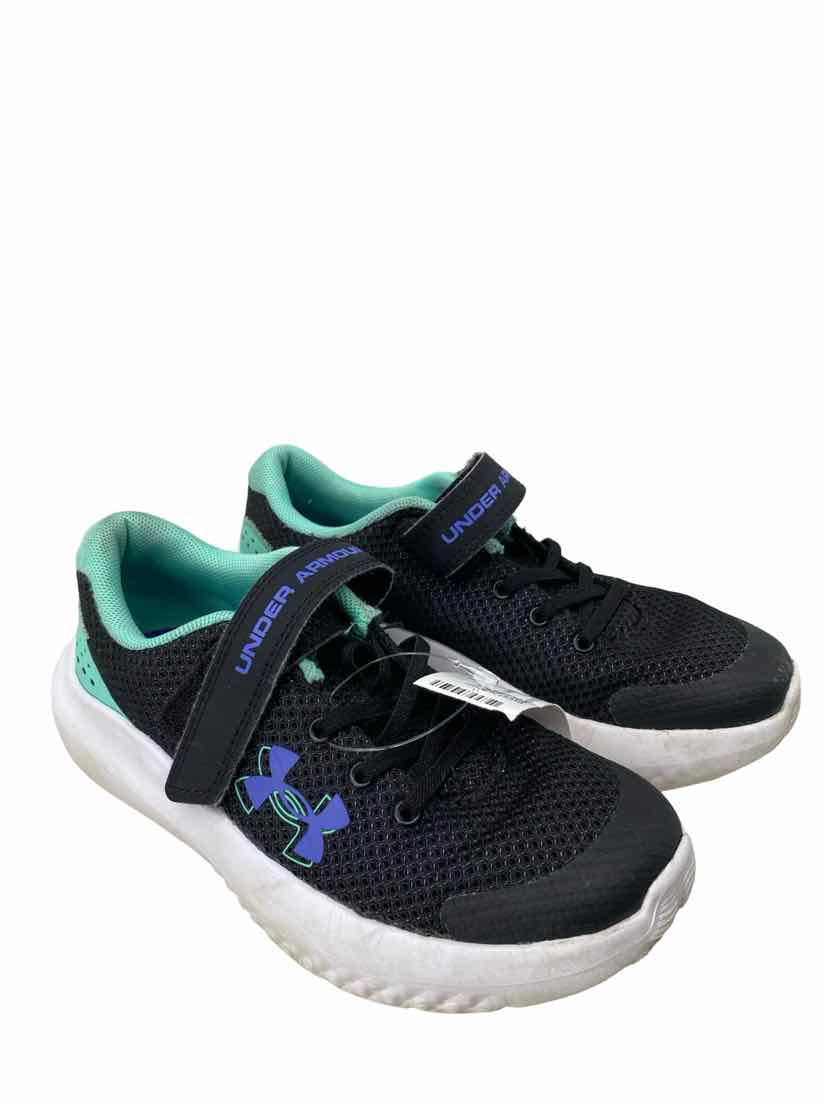 Under Armour Kids Size 1 Shoes