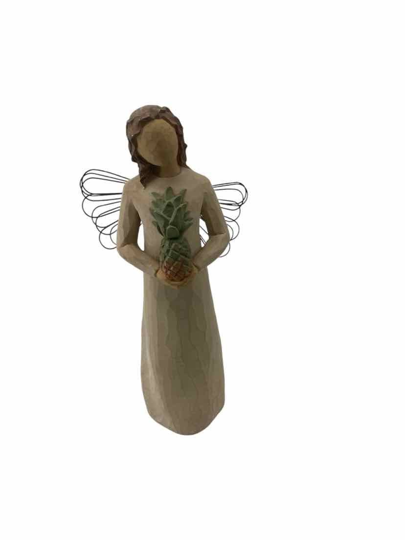 Willow Tre Welcoming Angel Figurine