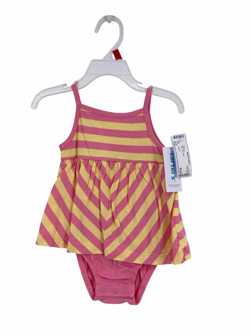 Carter's Kids Size 9m NEW 1 pc
