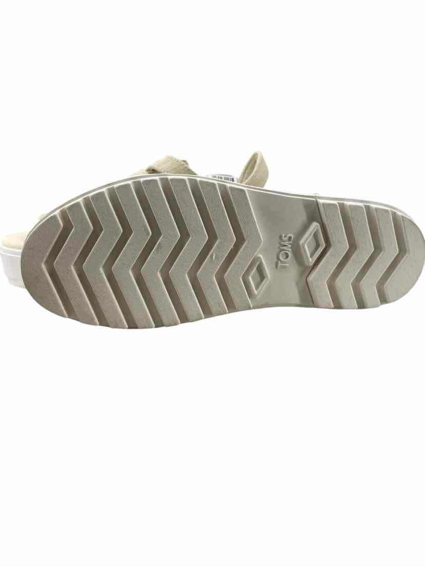 Toms Ladies Size 7.5 Like New Sandals