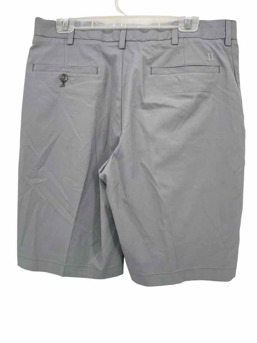 Walter Hagen Men's Size 34 Shorts