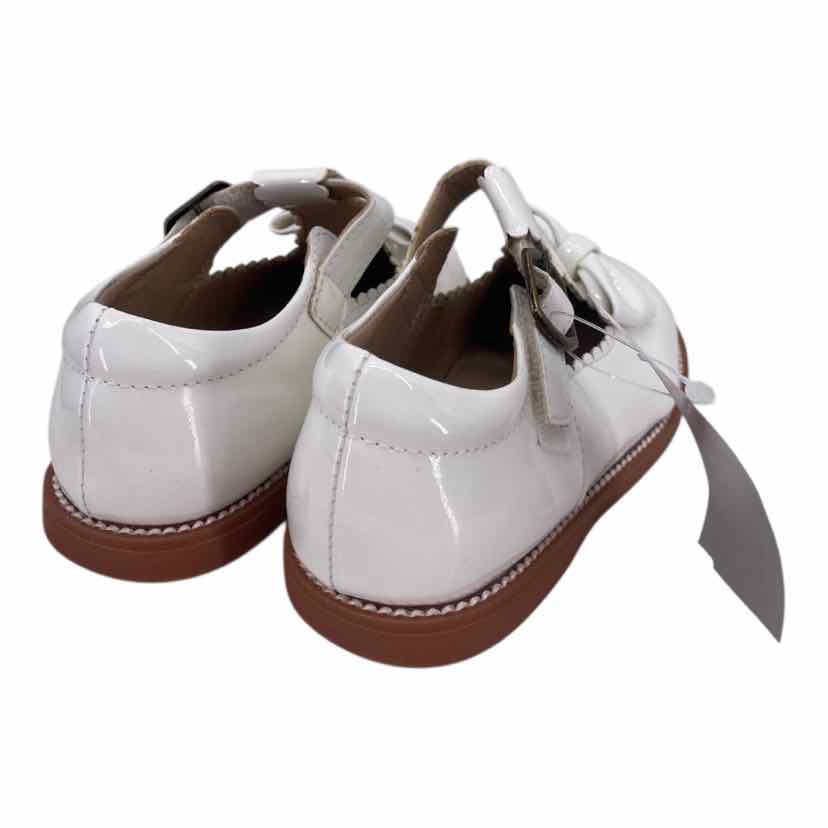 Kiderence Kids Size 8 NWOT Shoes