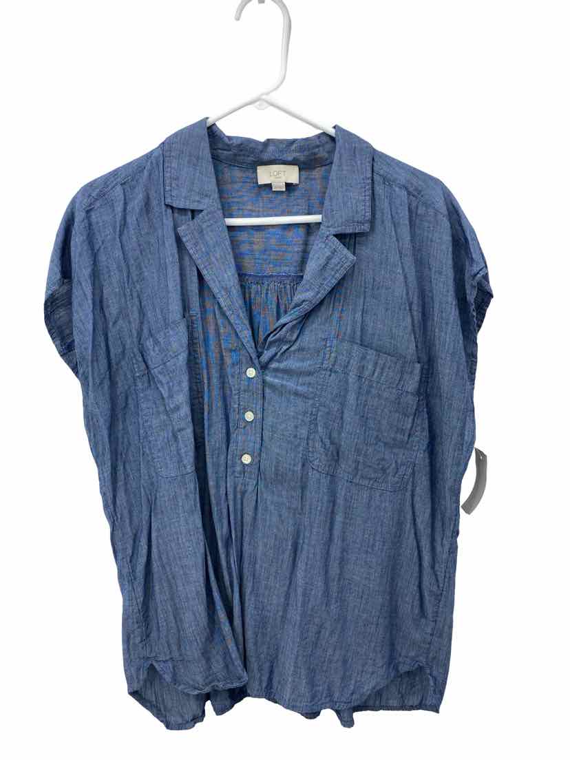 Loft Ladies Size XL Shirt