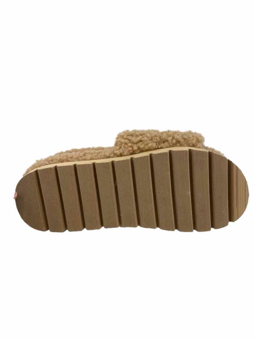 Serra Ladies Size 8 Shoes