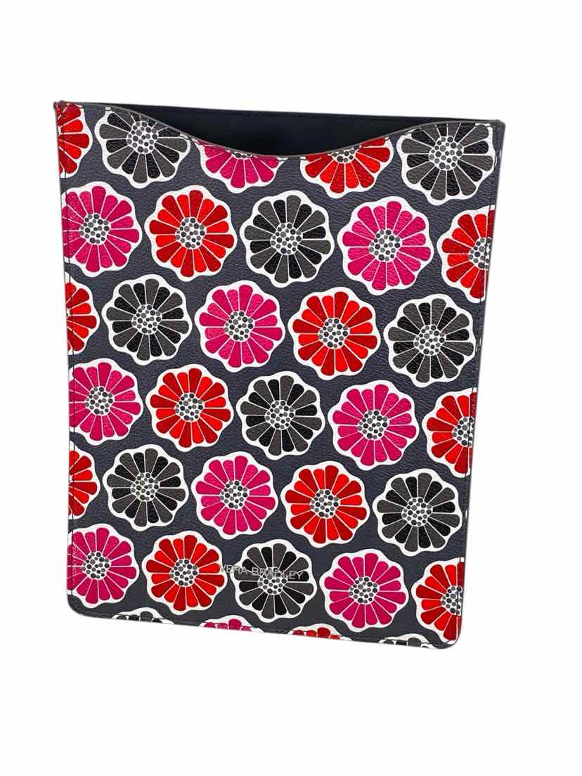 Vera Bradley Gray Table Sleeve NEW Organizer