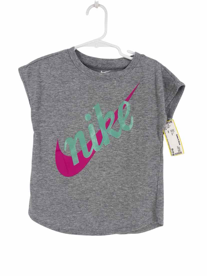 Nike Kids Size 6 Shirt