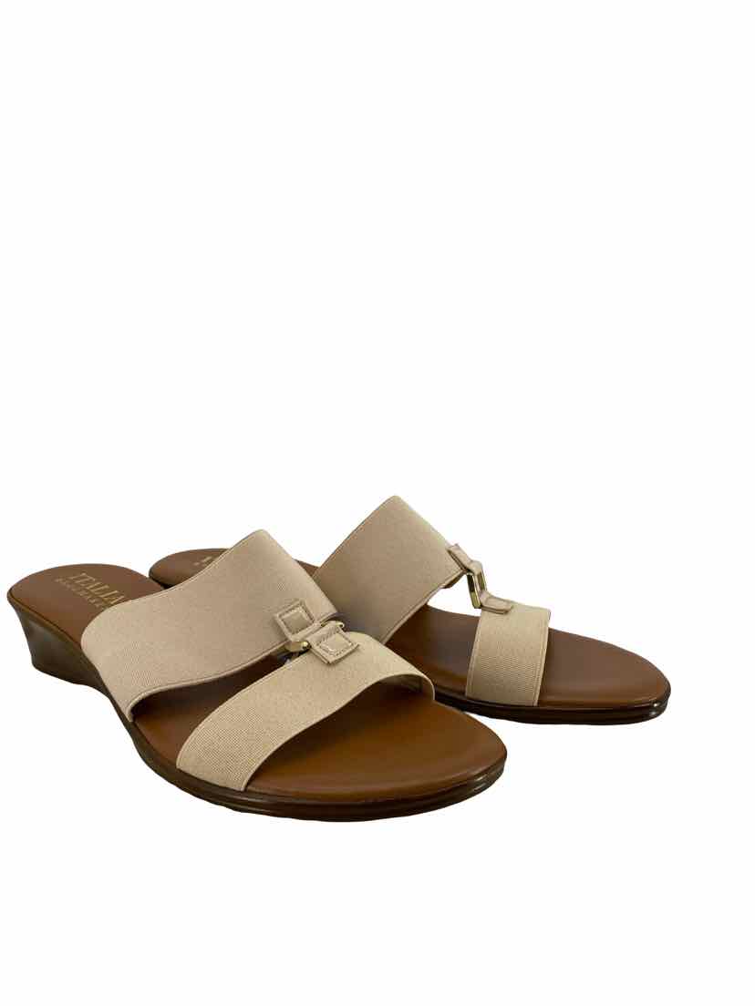 Italian Shoemakers Ladies Size 11 Sandals