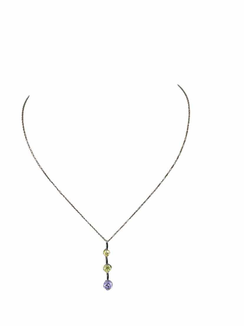Sterling Ladies 3 Stones Necklace