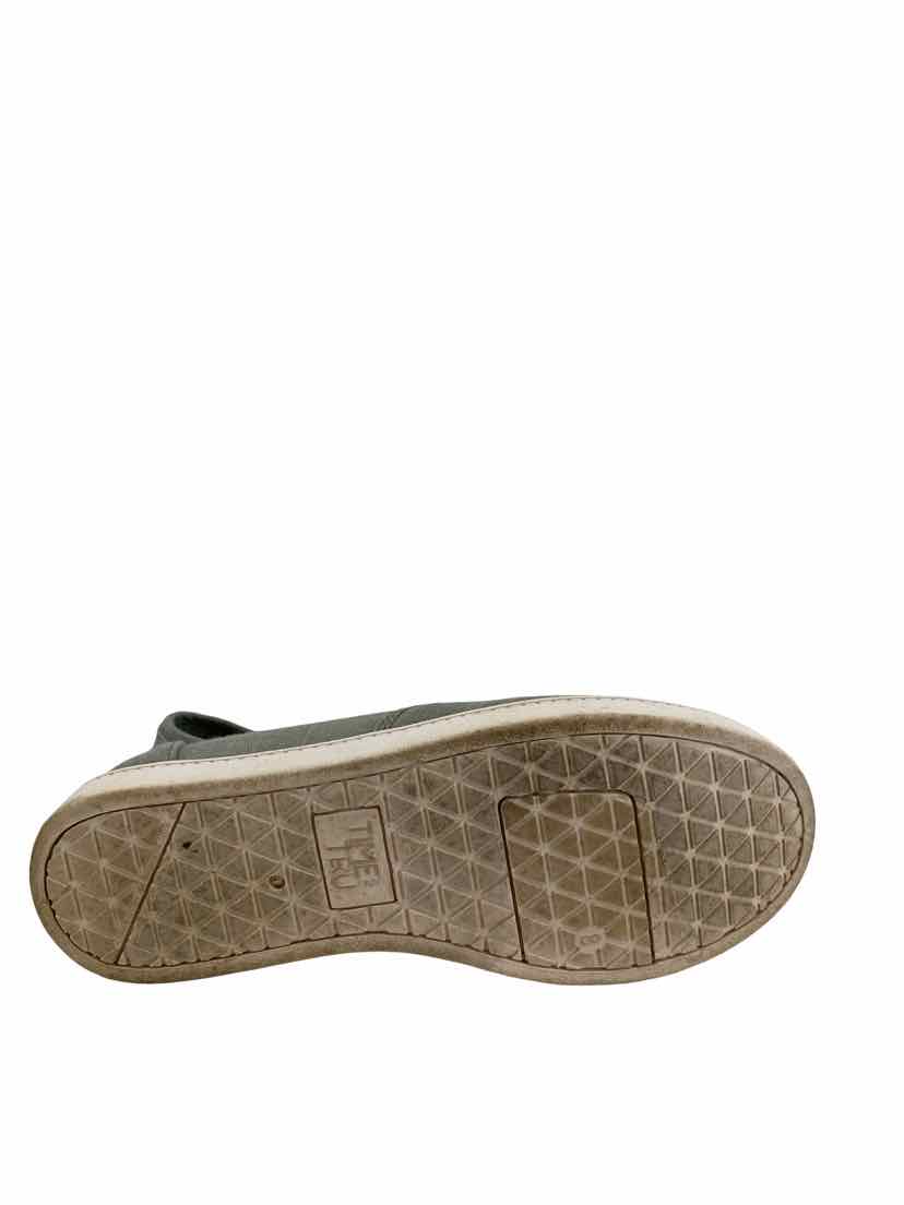 Time & True Ladies Size 8 Shoes