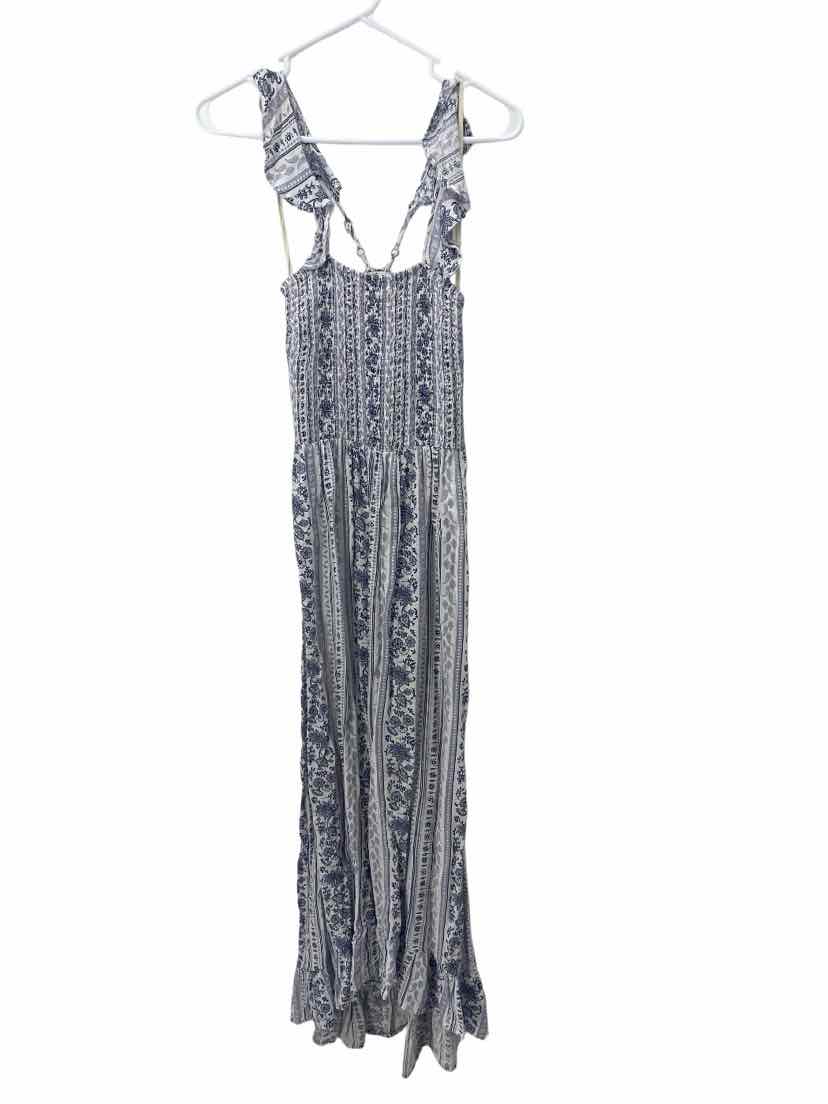 True Craft Ladies Size S Dress
