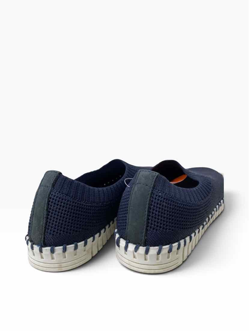 eric michael Ladies Size 37/6.5 Shoes