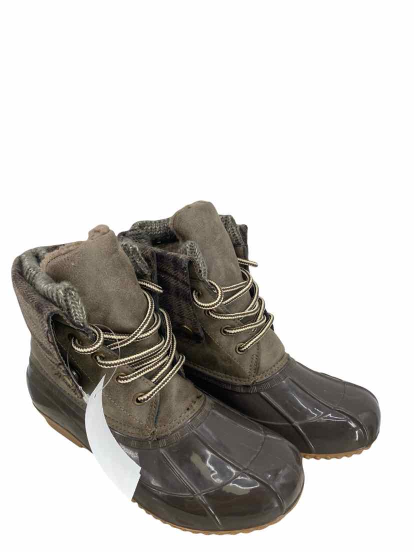 Justfab Ladies Size 7 Shoes