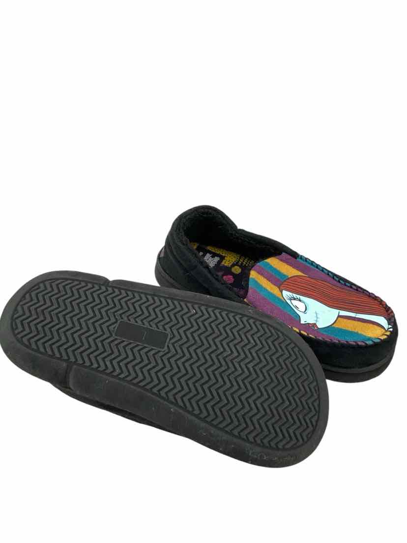 Disney Kids Size L Slippers