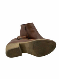 Arizona Ladies Size 8 Boots