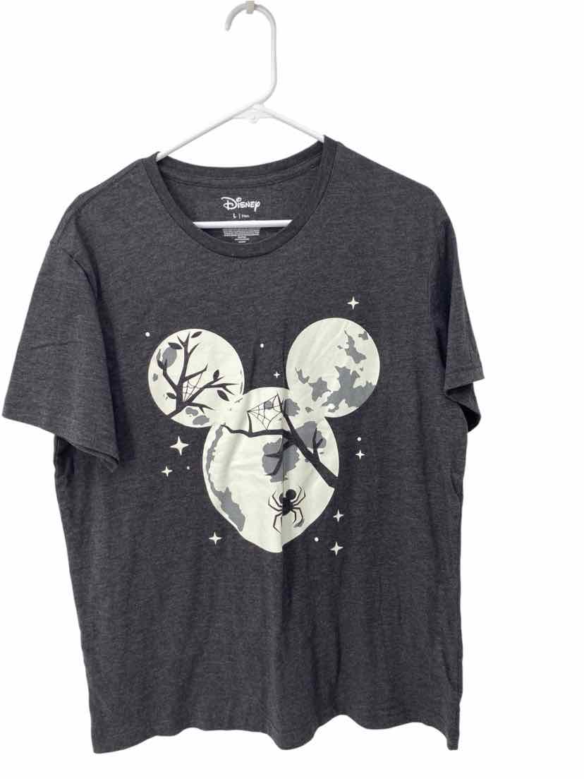 Disney Men's Size Large Shirt
